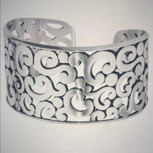 🌺🆕🌺 Brighton Contempo Wide Cuff Bracelet NWT $88